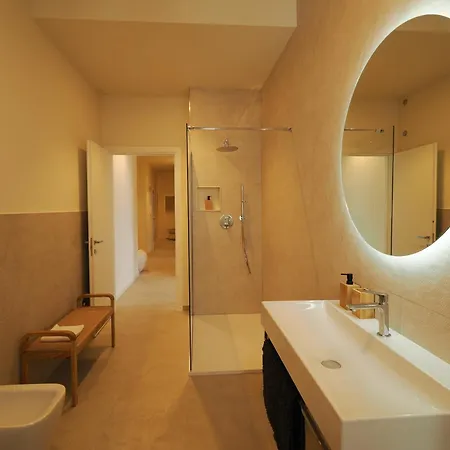 Giselda Oval - Smart * Torino