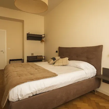 Giselda Oval - Smart